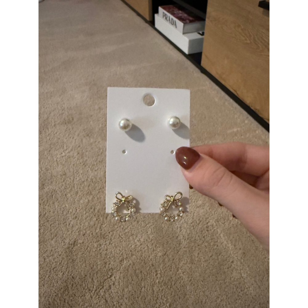 Women's Unbranded Gold & White Pearl Bow Wreath & Stud Earrings One Size